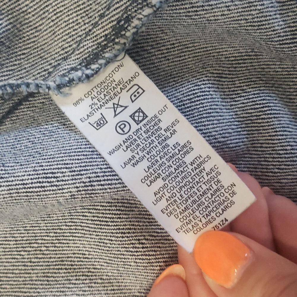 Jean jacket - Picture 4 of 6